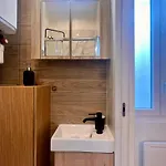 Fully Equipped - 2 Guests - 4 Mins From The Metro * París